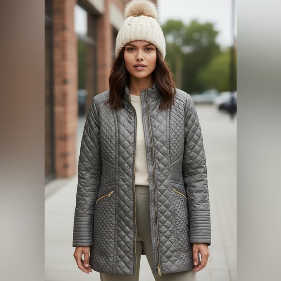 Via Spiga Jackets & Blazers - Via Spiga Women's Quilted Olive Green Jacket